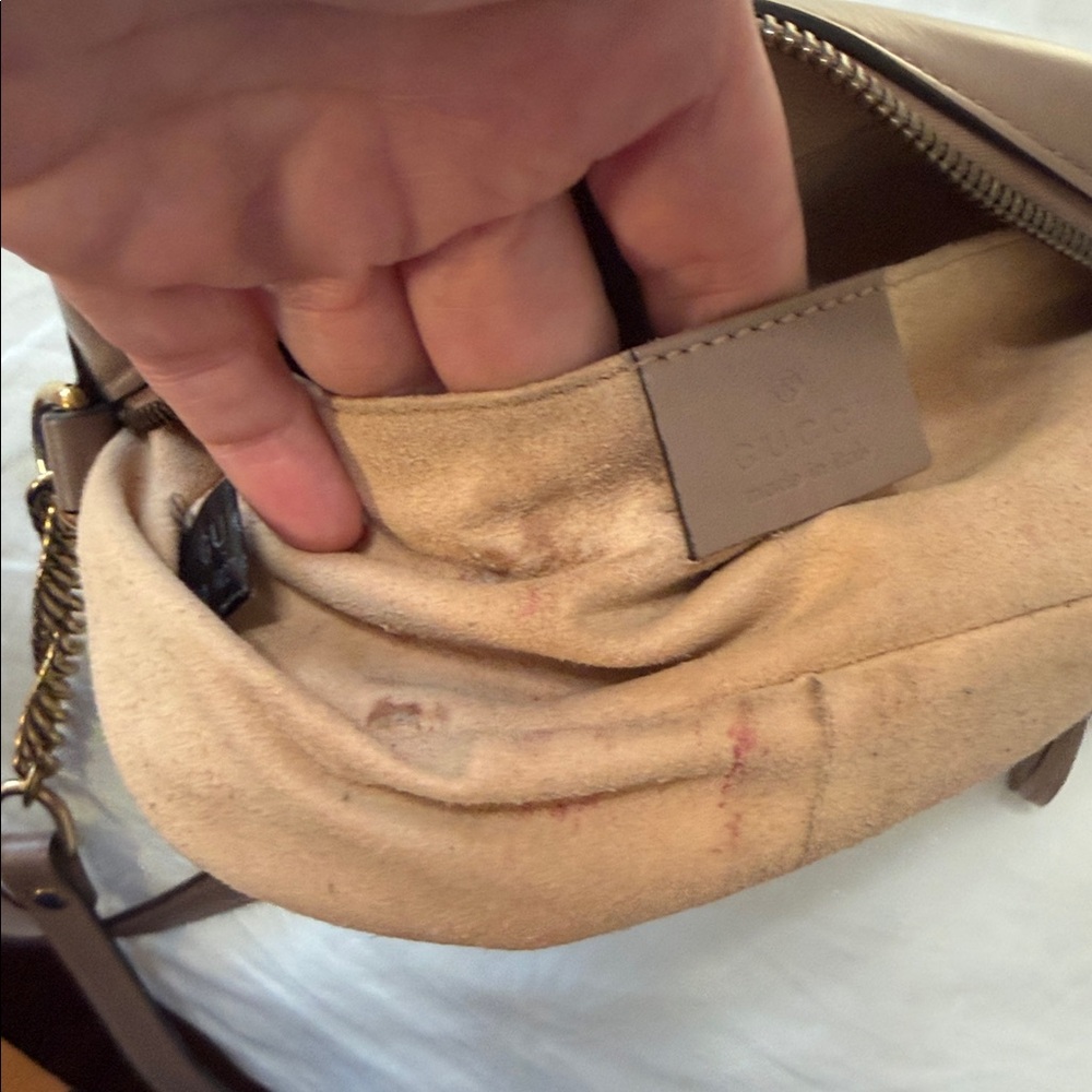 Gucci Tan Crossbody Bag with Gold Accents - Picture 9 of 12
